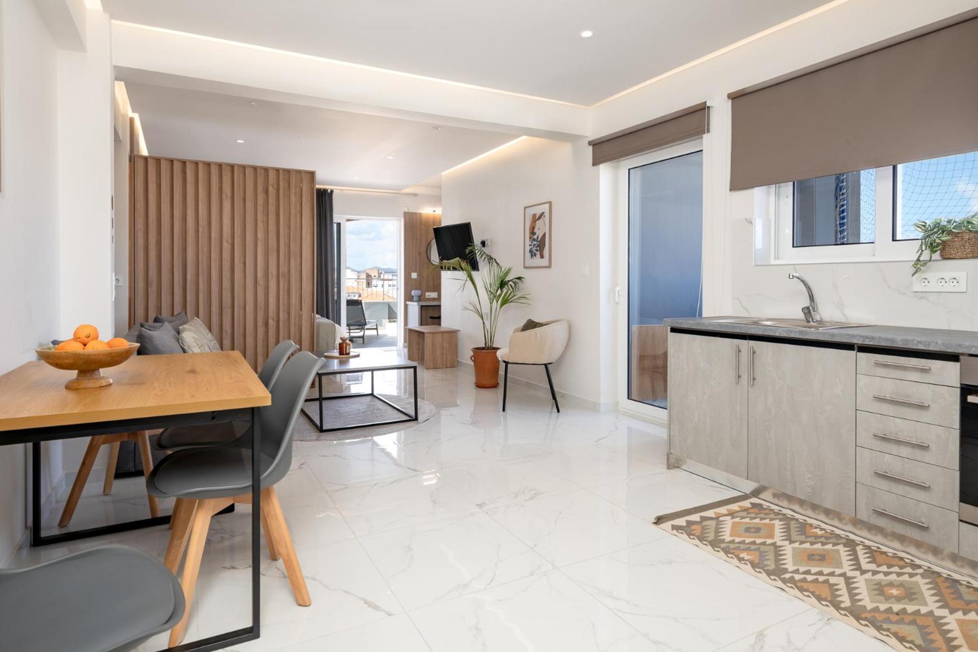 Anele Luxury - Roof Jacuzzi Apartment Chania (Crete)