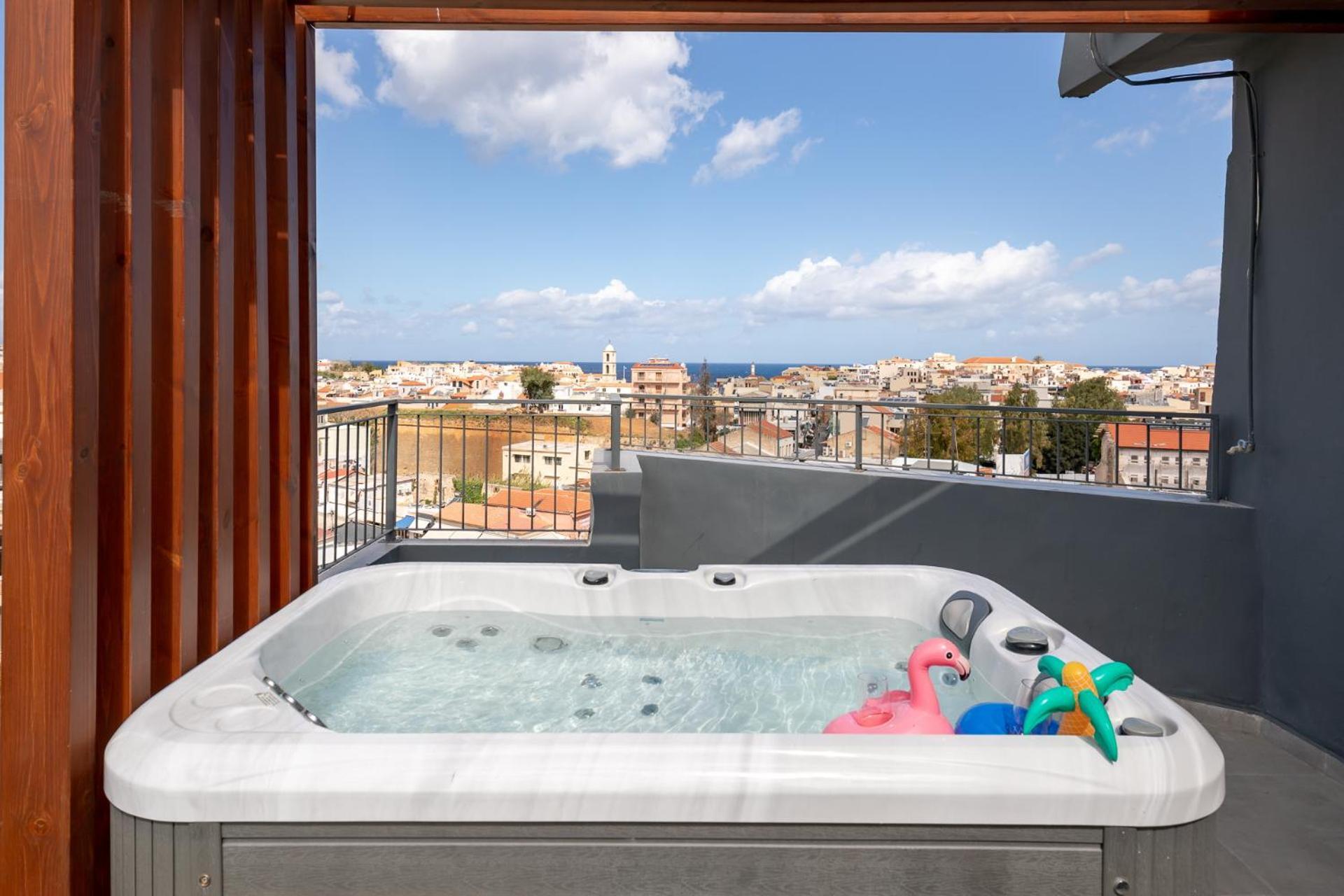 Anele Luxury - Roof Jacuzzi Apartment Chania (Crete)