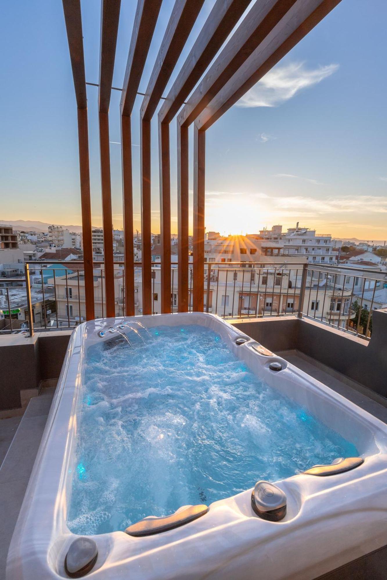 Anele Luxury - Roof Jacuzzi Khania
