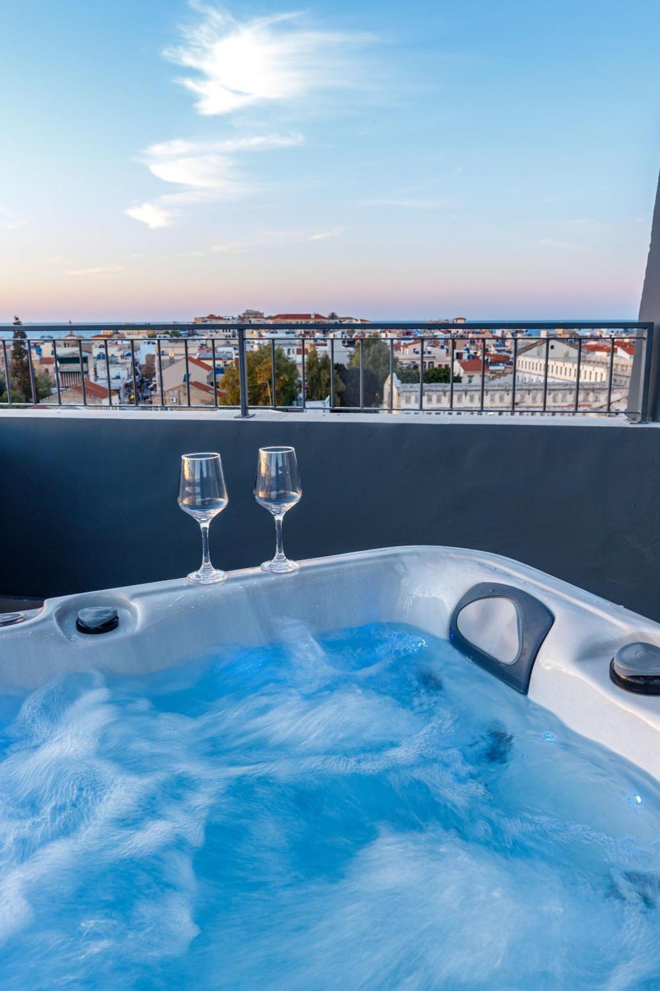 Anele Luxury - Roof Jacuzzi * Khania