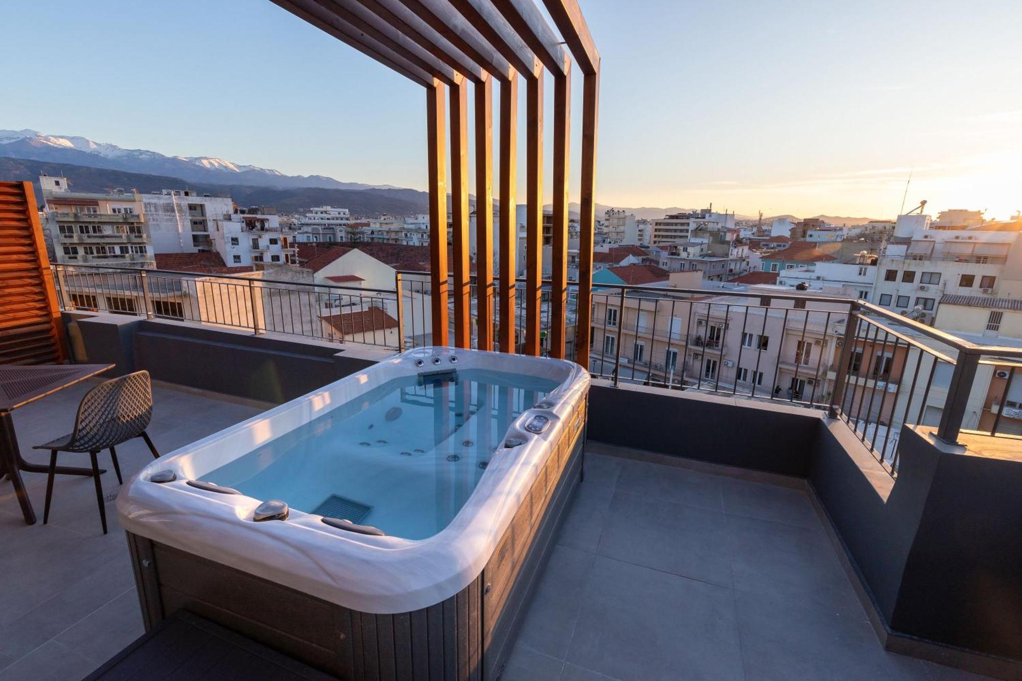 Anele Luxury - Roof Jacuzzi Khania