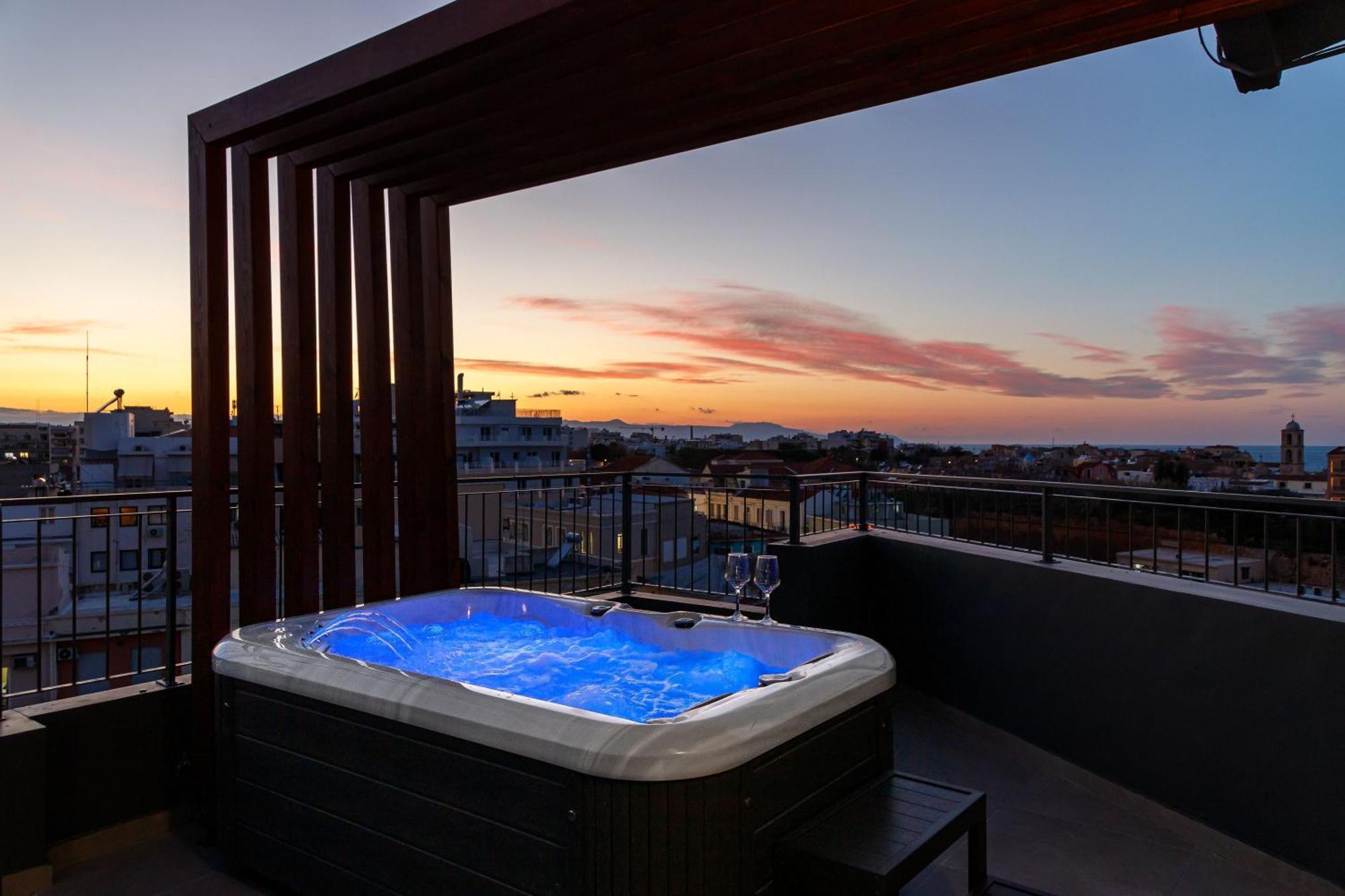 Leilighet Anele Luxury - Roof Jacuzzi Khania